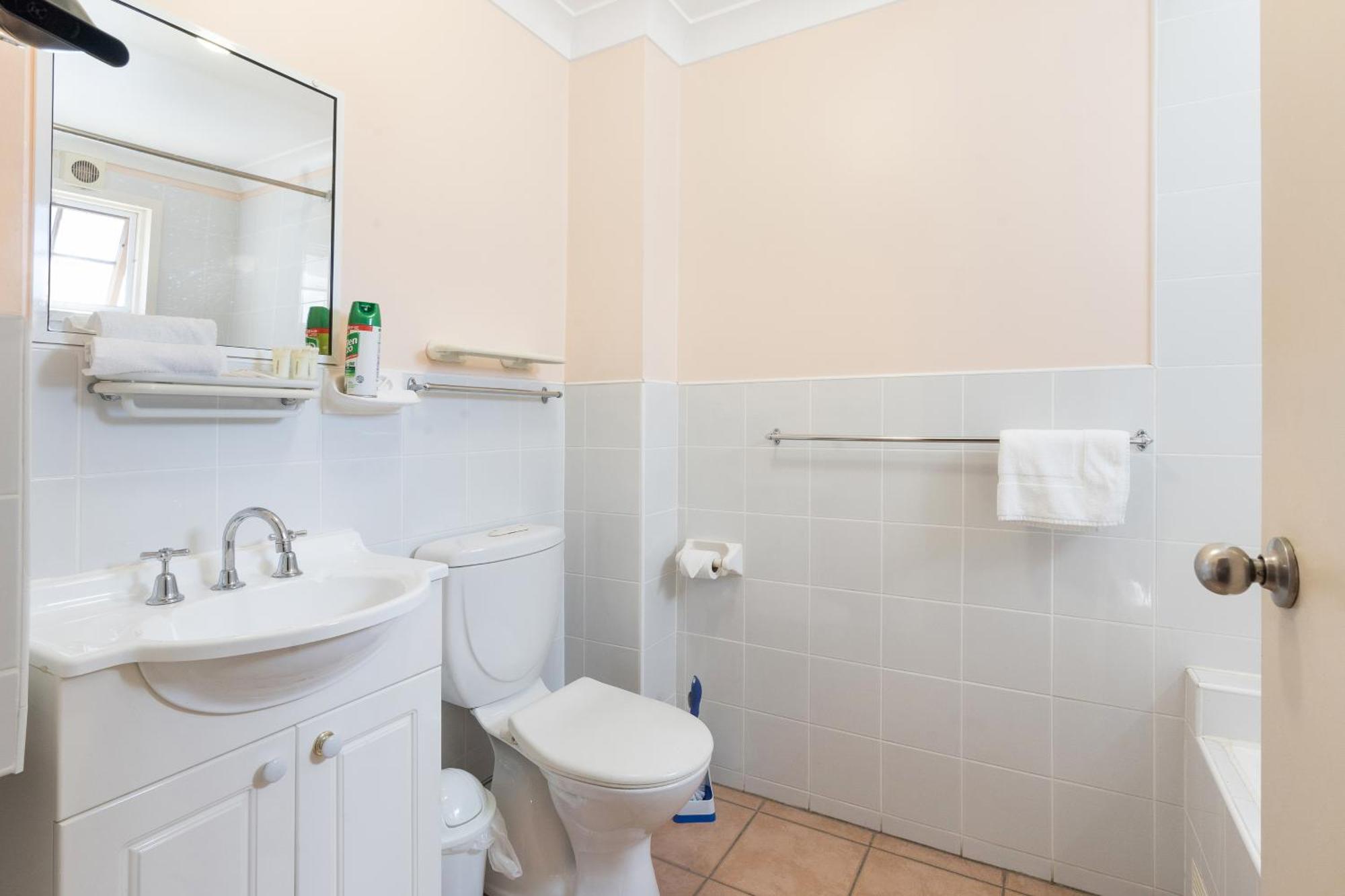 Surestay Hotel By Best Western, New Inn 里士满 外观 照片